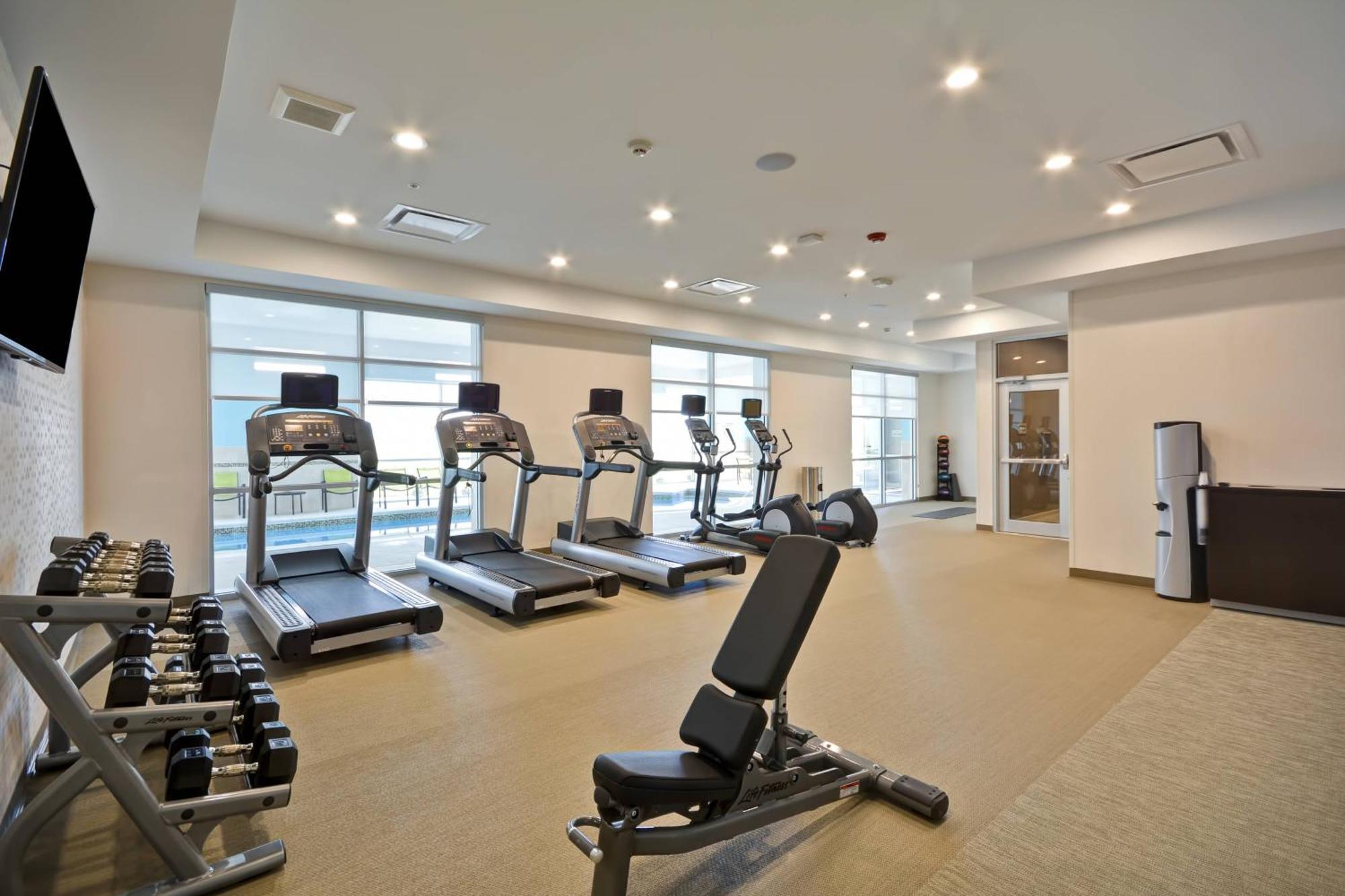 Springhill Suites By Marriott Cincinnati Blue Ash Exterior photo